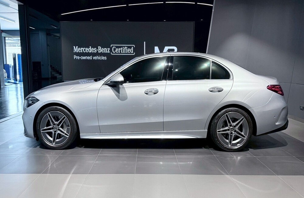 LINE_ALBUM_SL_C220d AMGLine 922 6ขญ939_260410_4.jpg